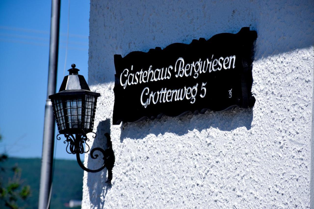 Hotel Bergwiesen - Zimmer Mit Balkon Oder Terasse Lohr Eksteriør billede