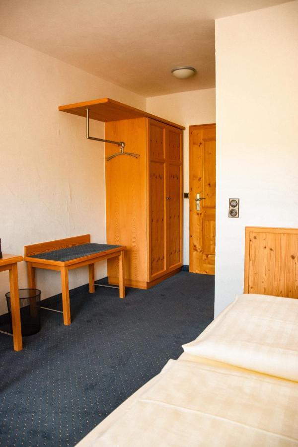 Hotel Bergwiesen - Zimmer Mit Balkon Oder Terasse Lohr Eksteriør billede